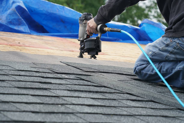 Best Emergency Roof Repair Services  in Oak Ridge North, TX